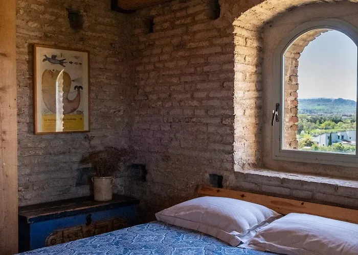 Torre Dei Battagli-dormi In Torre Medievale Вилла